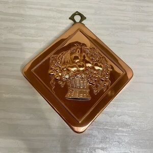Vintage Copper Fruit in Basket Mold Wall Decor